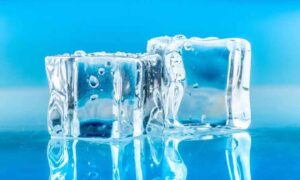 Amazing beauty tips of ice cube will make you beautiful and young