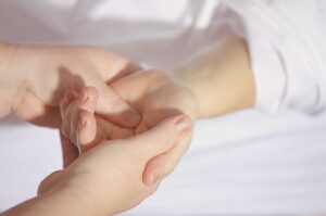 Heal Wrist Pain Naturally