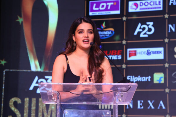 Nidhhi Agerwal